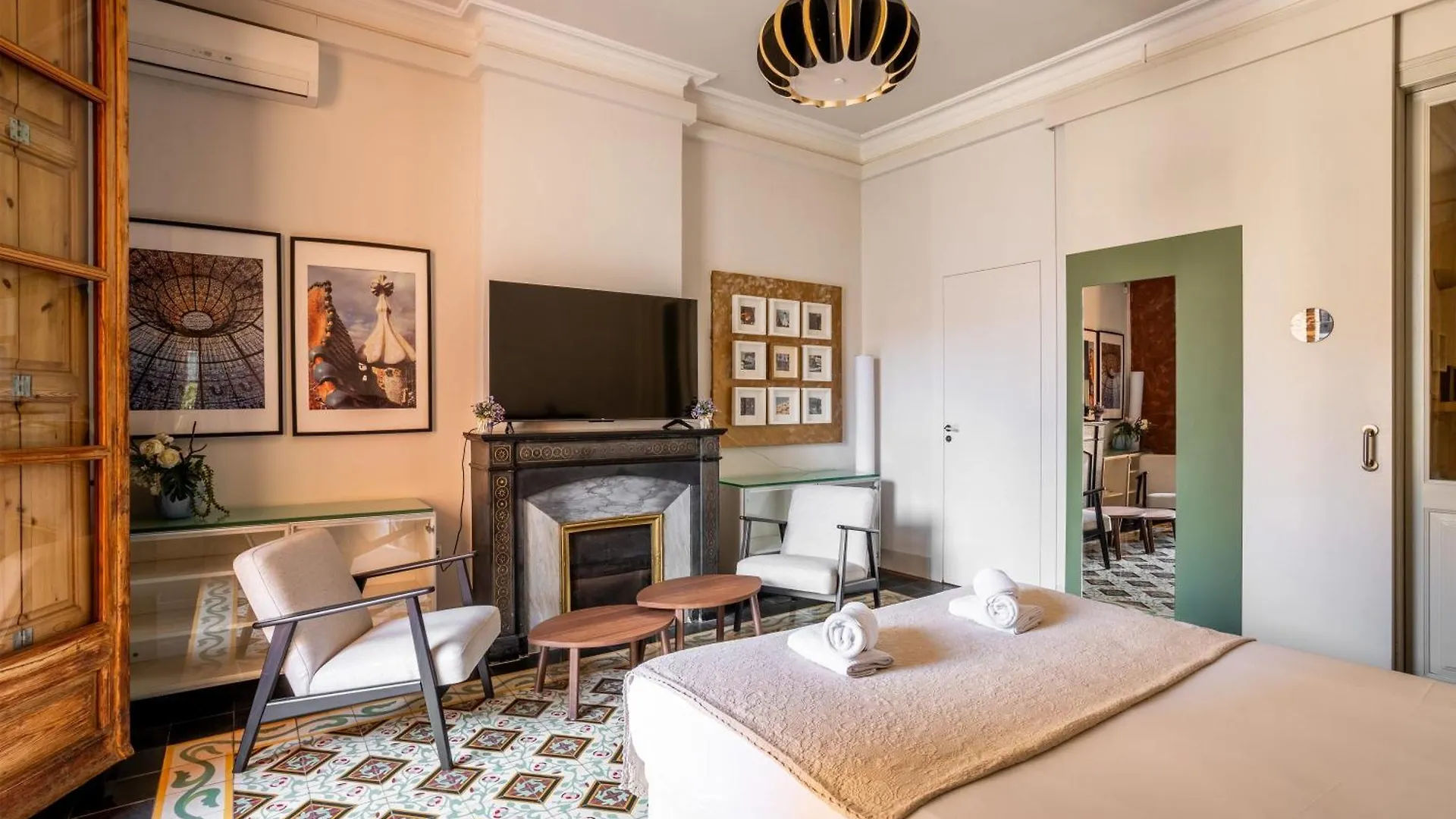 アパート バルセロナPaseo De Gracia Catalan 4Bd With Private Terraceアパートメント